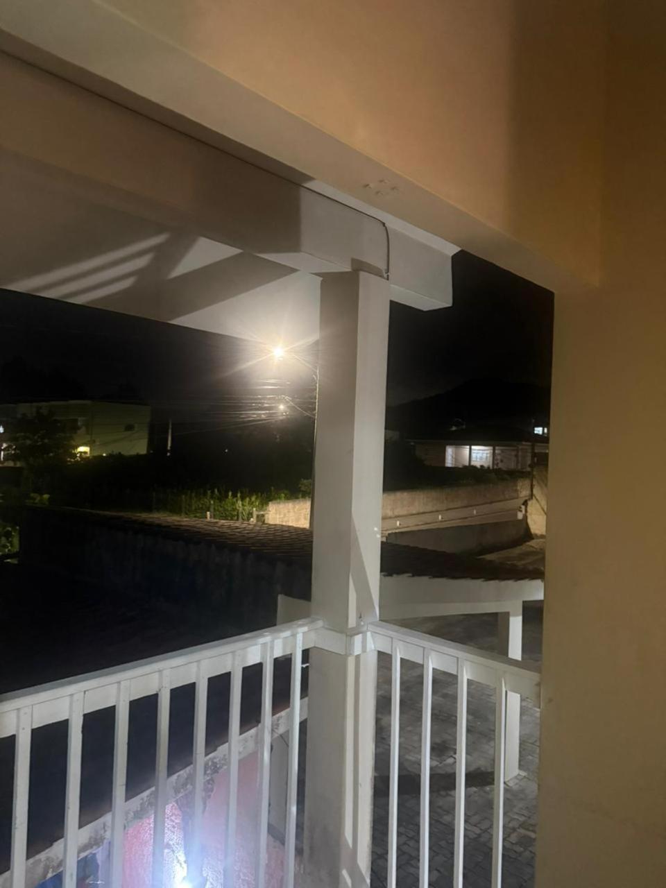 Apartamento Um - Luiz Flor Francisco 681 - Apto 02 Florianopolis